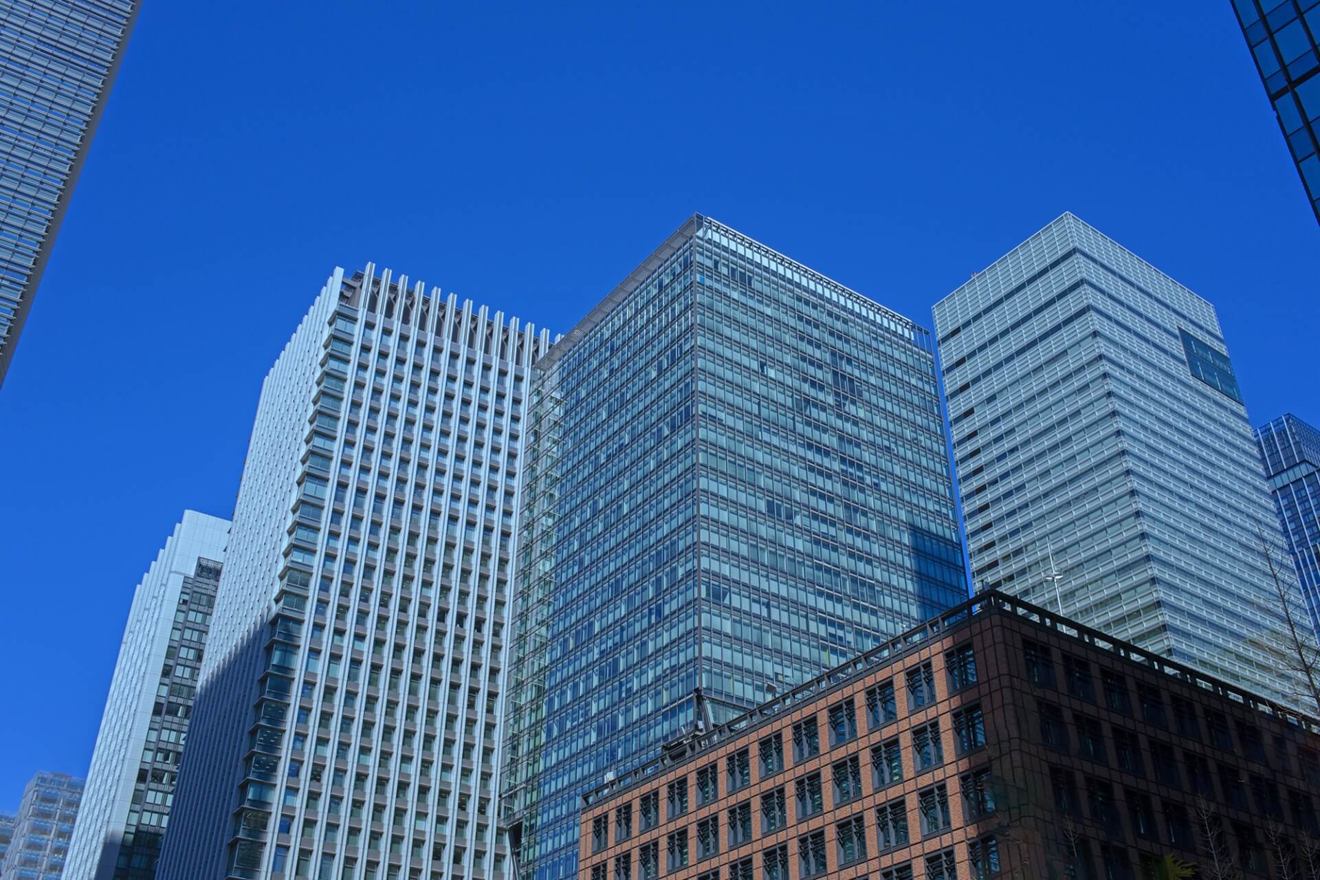 アデコ株式会社